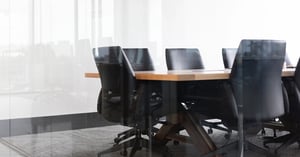 Empty_meeting_room