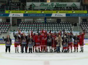 Team-pic-icehockey-1