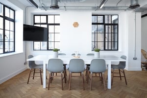 chairs-g690f9fdec_1280